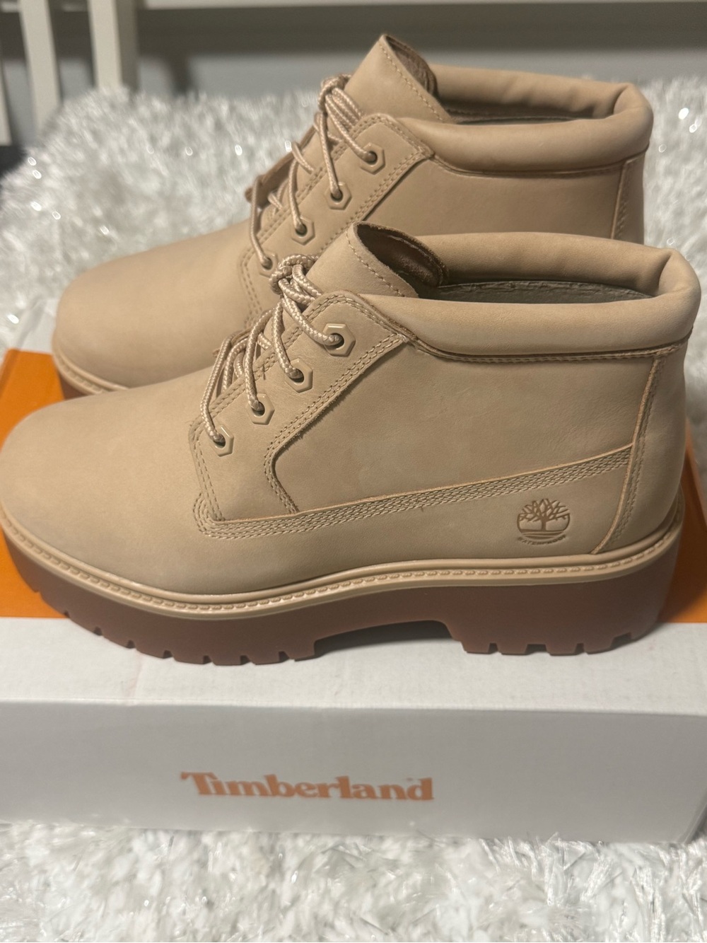 Timberland Stone Street Mid Waterproof Chukka Boots Junior Size 7 Beige Nubuck